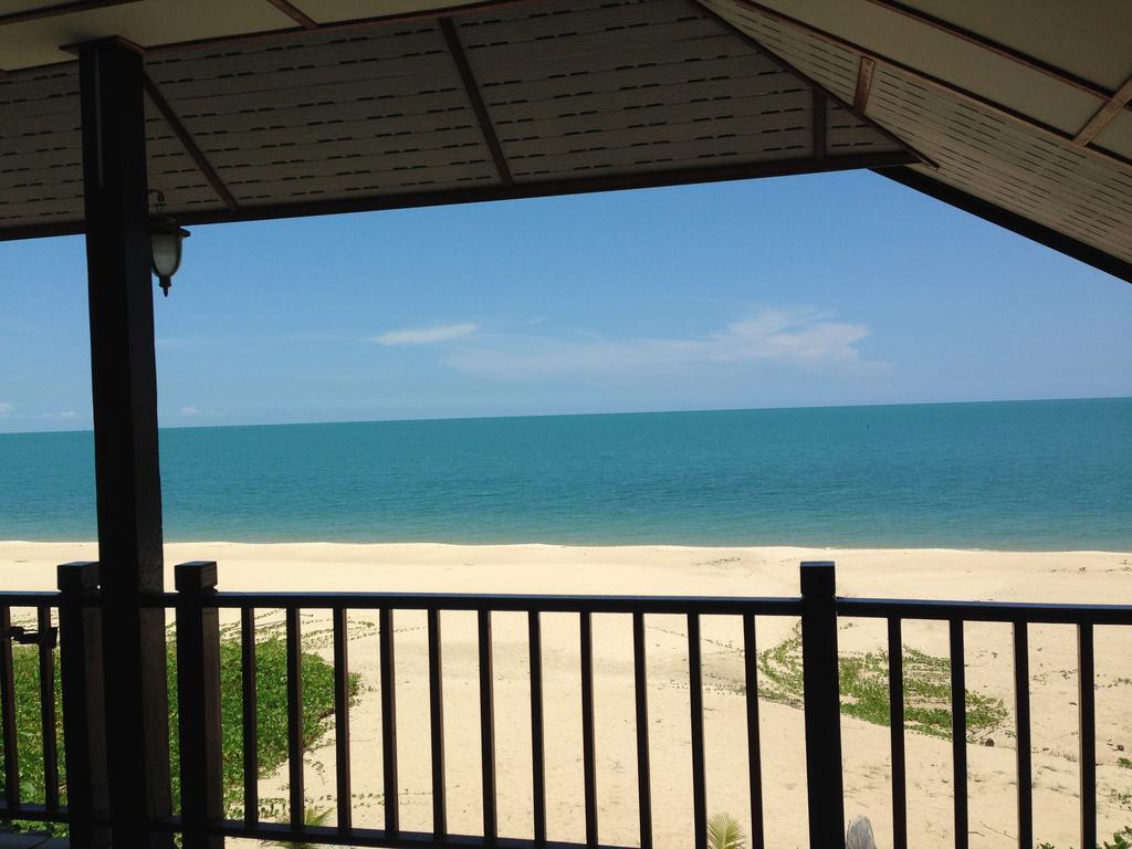 Sea Breeze House, Naiplao Beach Khanom Szoba fotó