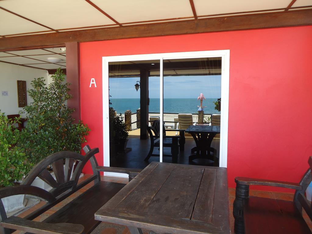 Sea Breeze House, Naiplao Beach Khanom Kültér fotó