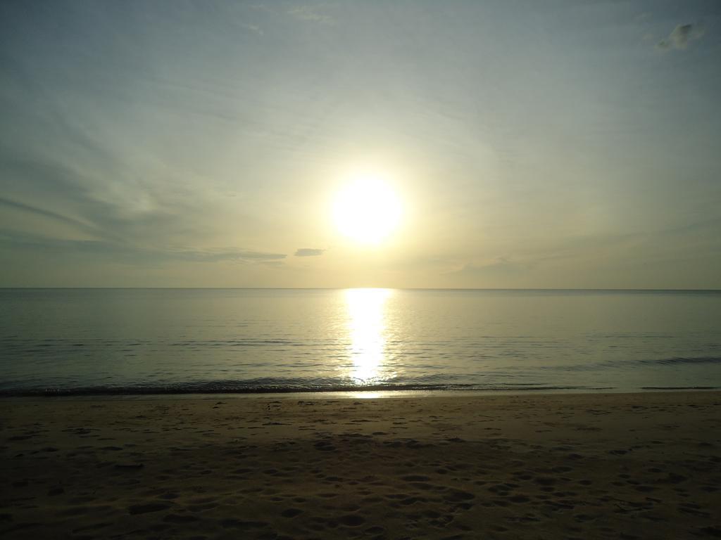 Sea Breeze House, Naiplao Beach Khanom Kültér fotó