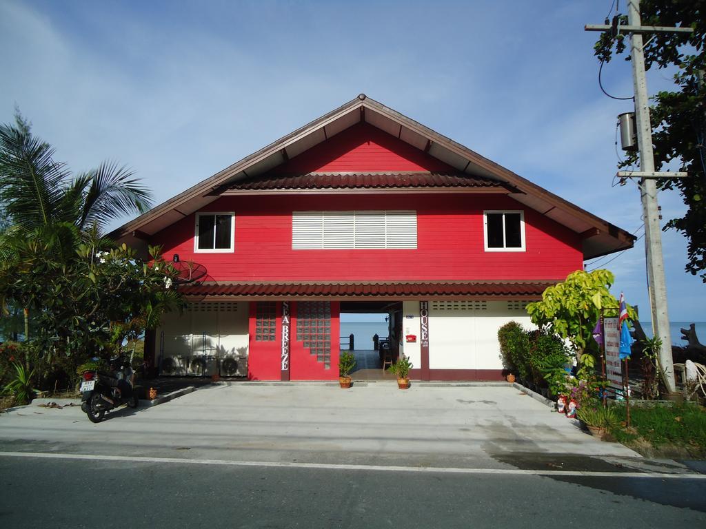 Sea Breeze House, Naiplao Beach Khanom Kültér fotó